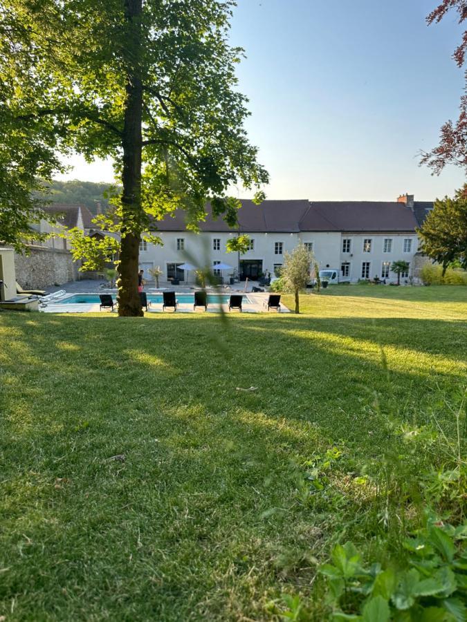 Le Domaine Des Sources Alojamento de Acomodação e Pequeno-almoço Saint-Martin-dʼAblois